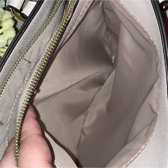 Nine West ‘Duval’ Crossbody Bag - Picture 6 of 13